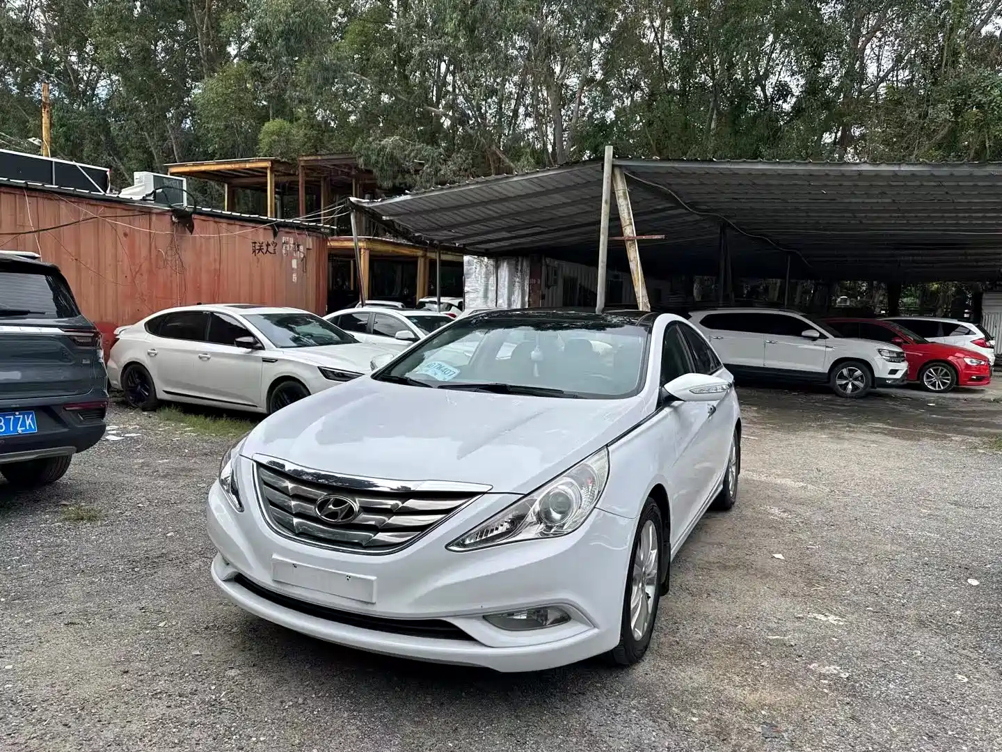HYUNDAI SONATA