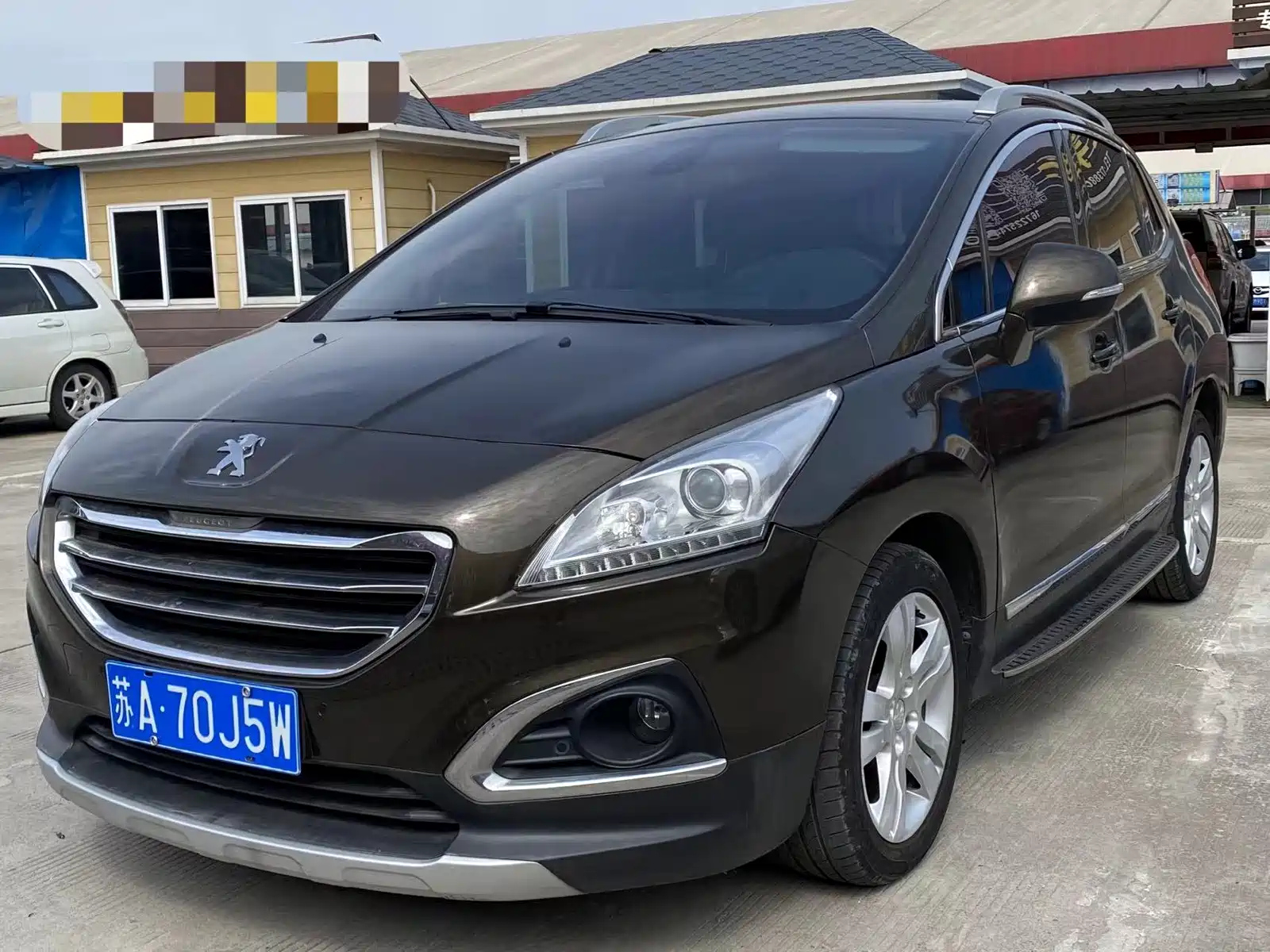 PEUGEOT 3008