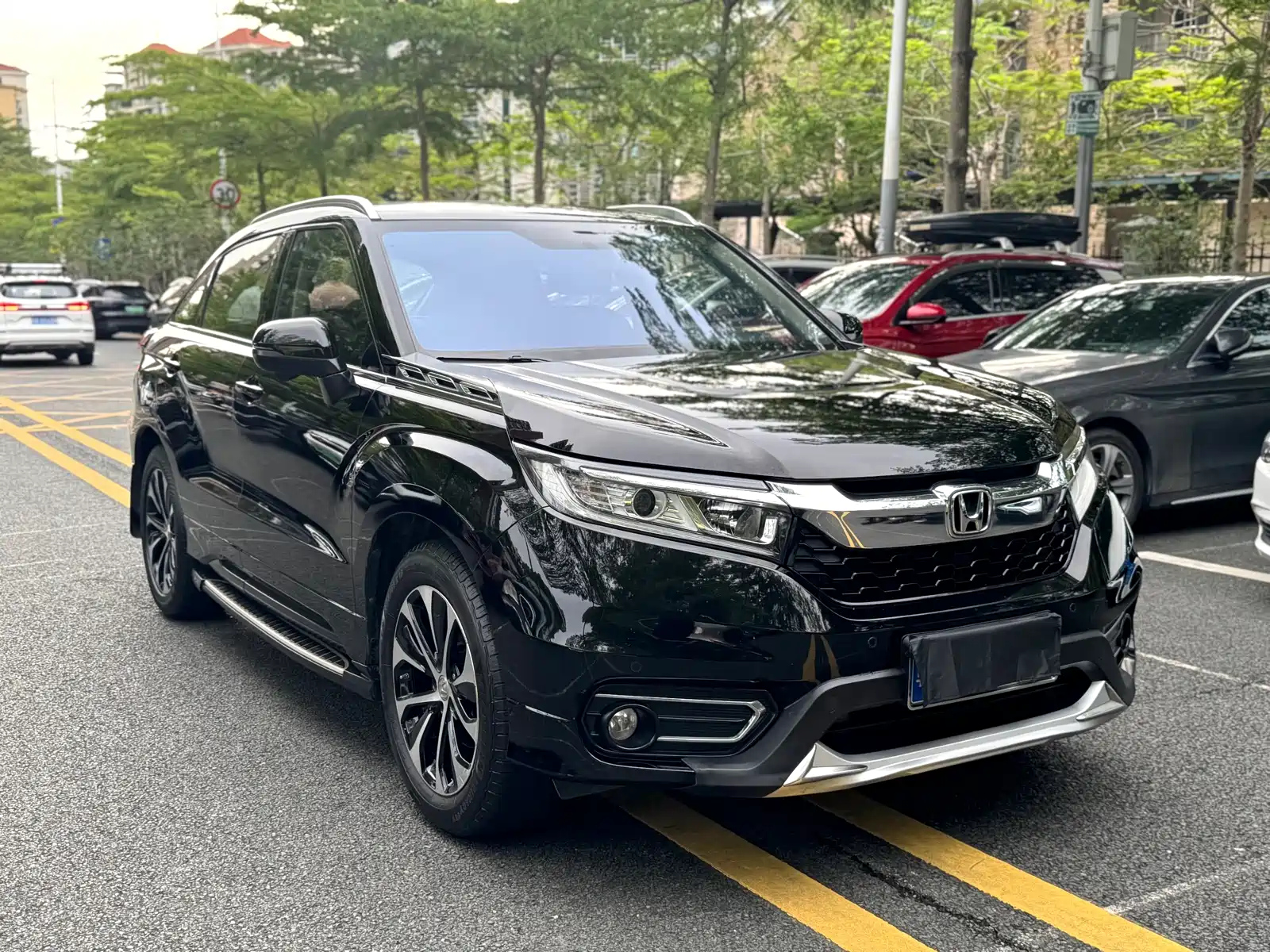 HONDA AVANCIER 2017