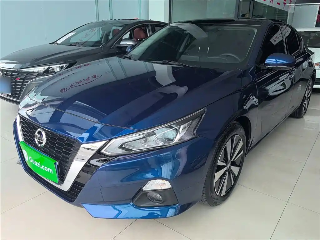 NISSAN TEANA 2021