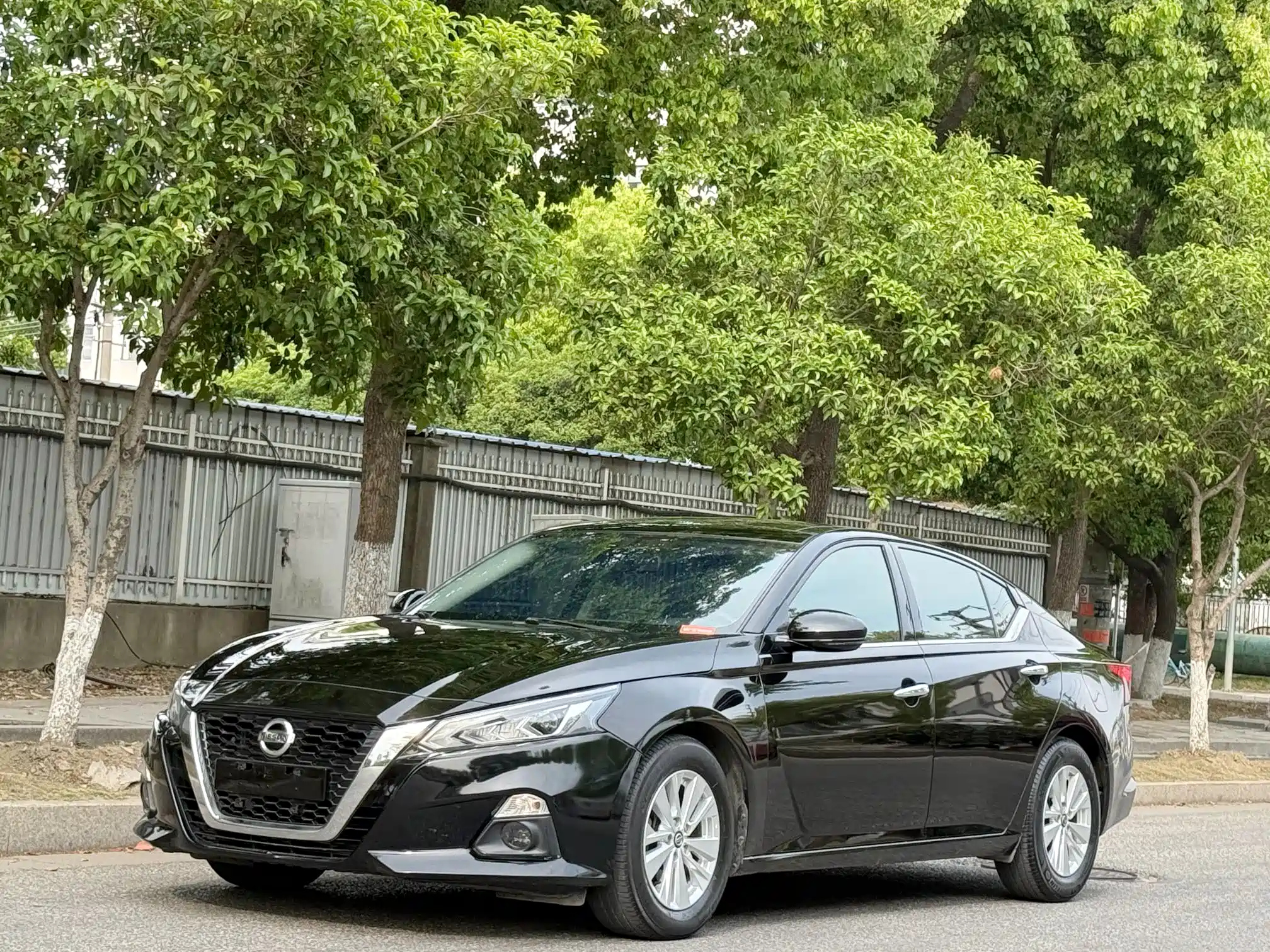 NISSAN TEANA 2020