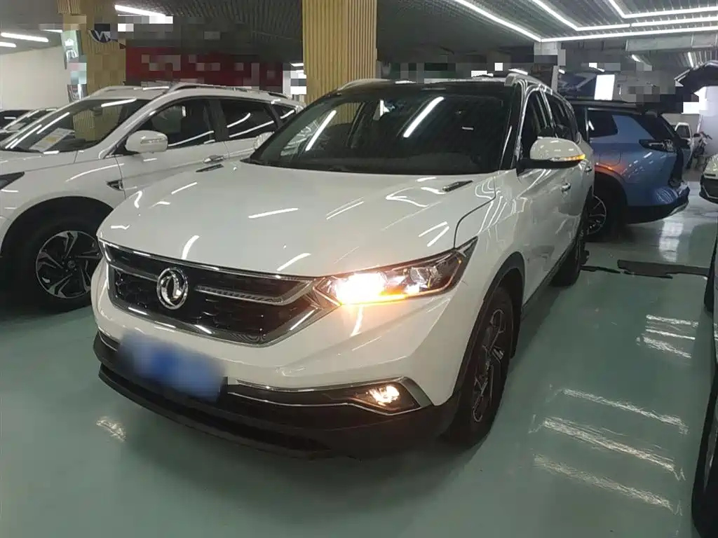 DONGFENG AEOLUS AX7