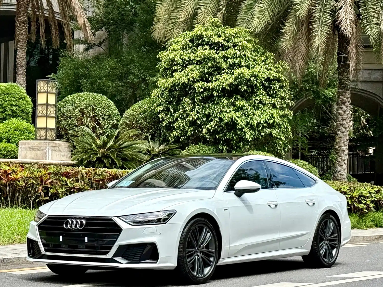 AUDI A7 2023