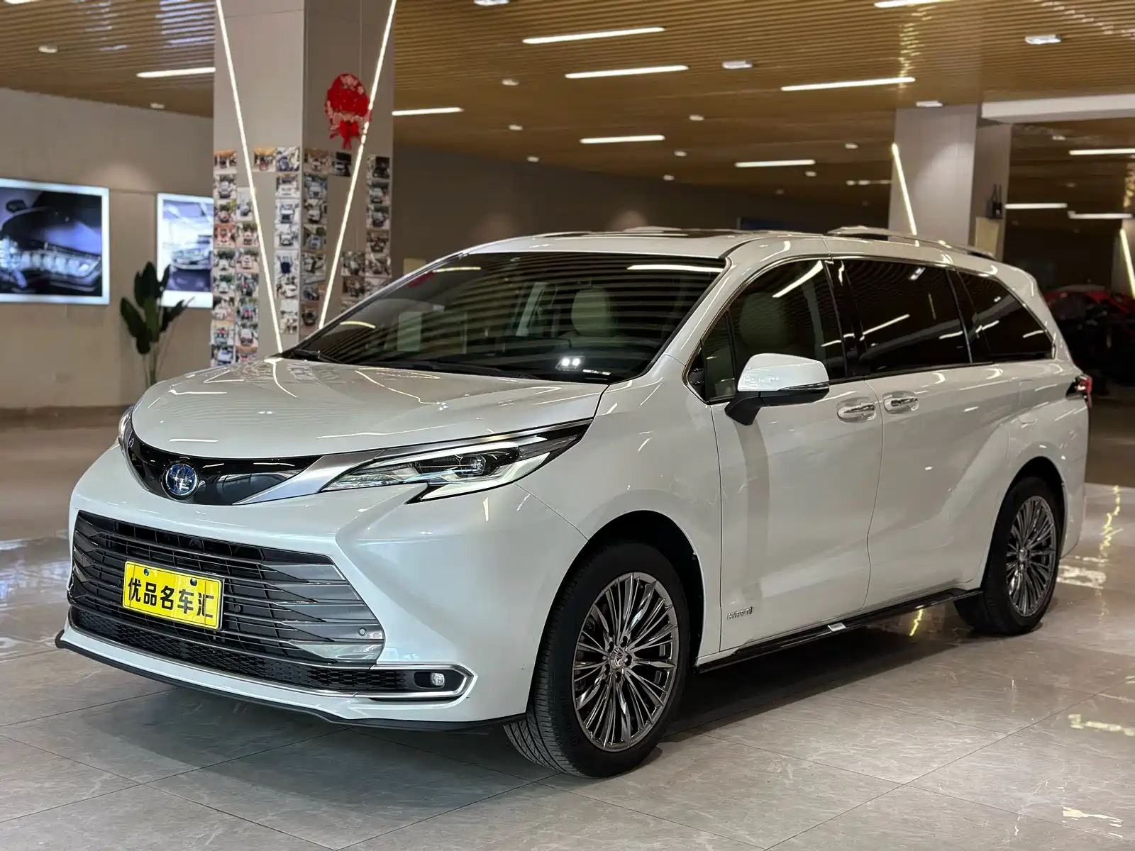 TOYOTA SIENNA SIENNA 2021