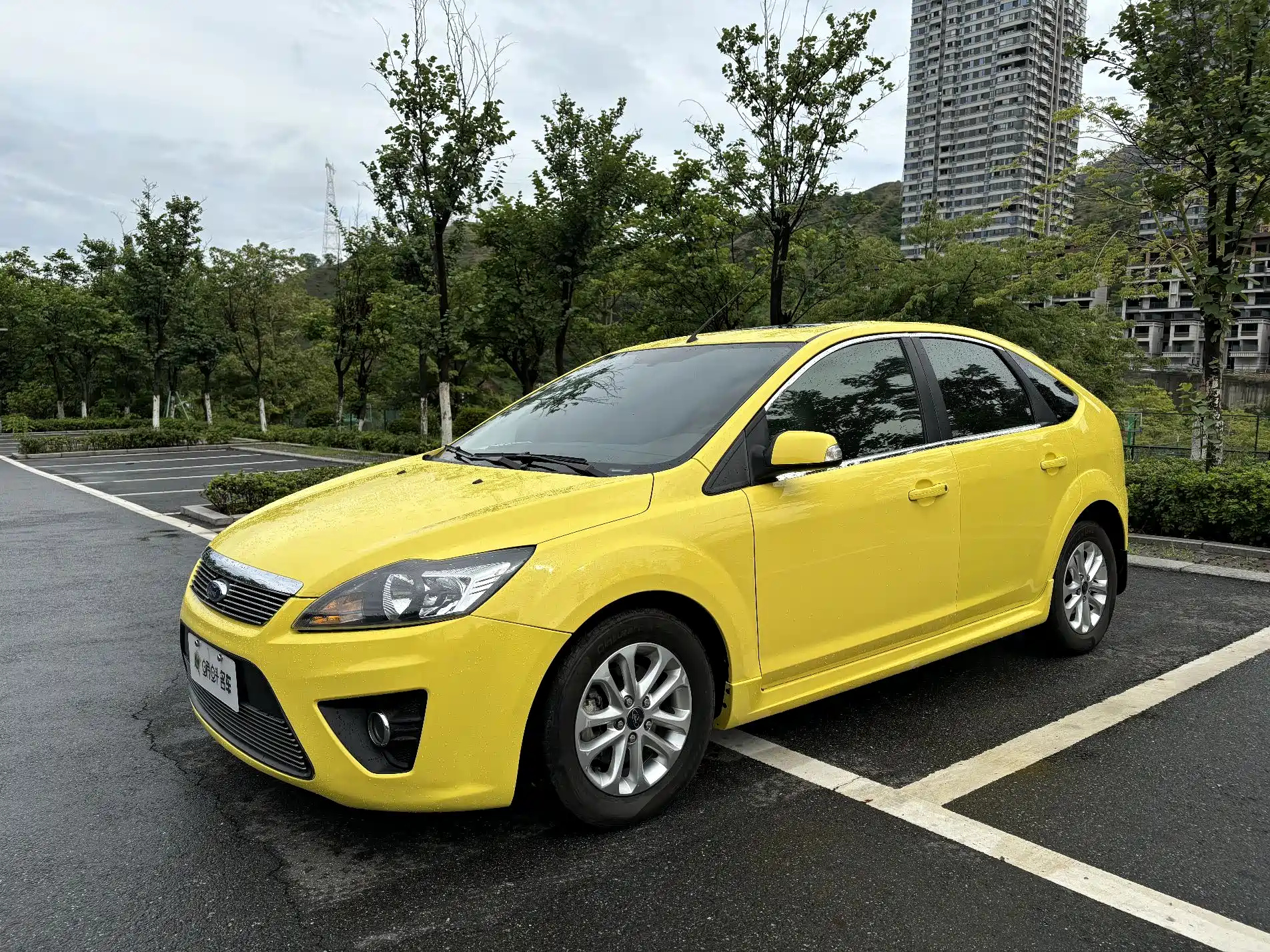 FORD FOCUS