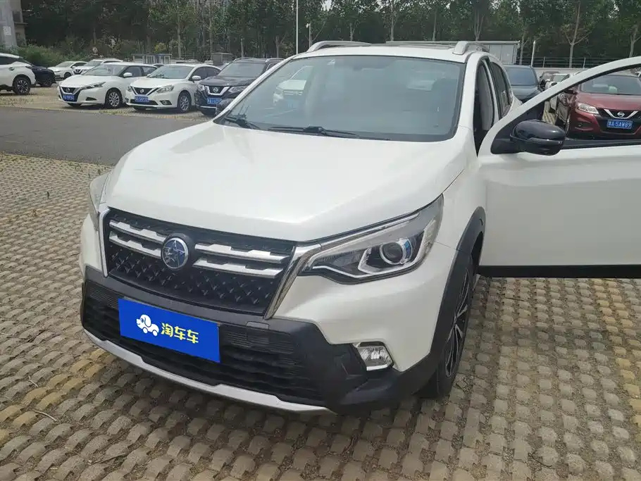 VENUCIA T70