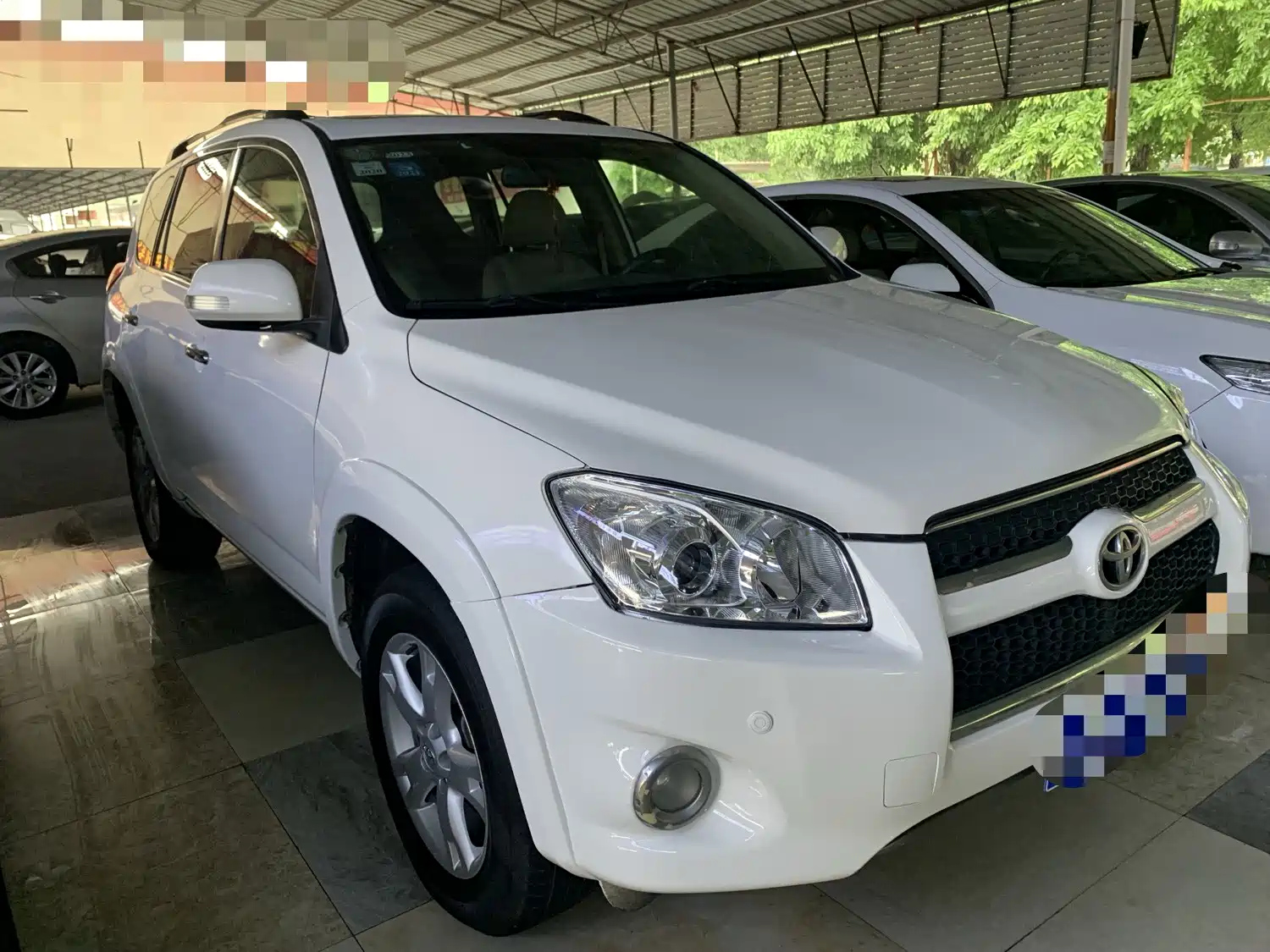 TOYOTA RAV4 RONGFANG 2011