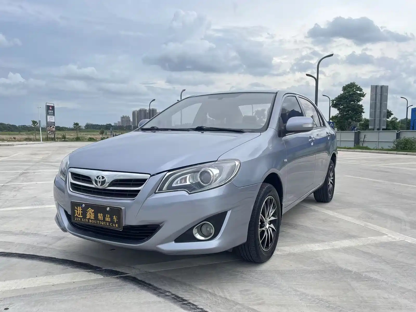 TOYOTA COROLLA 2013