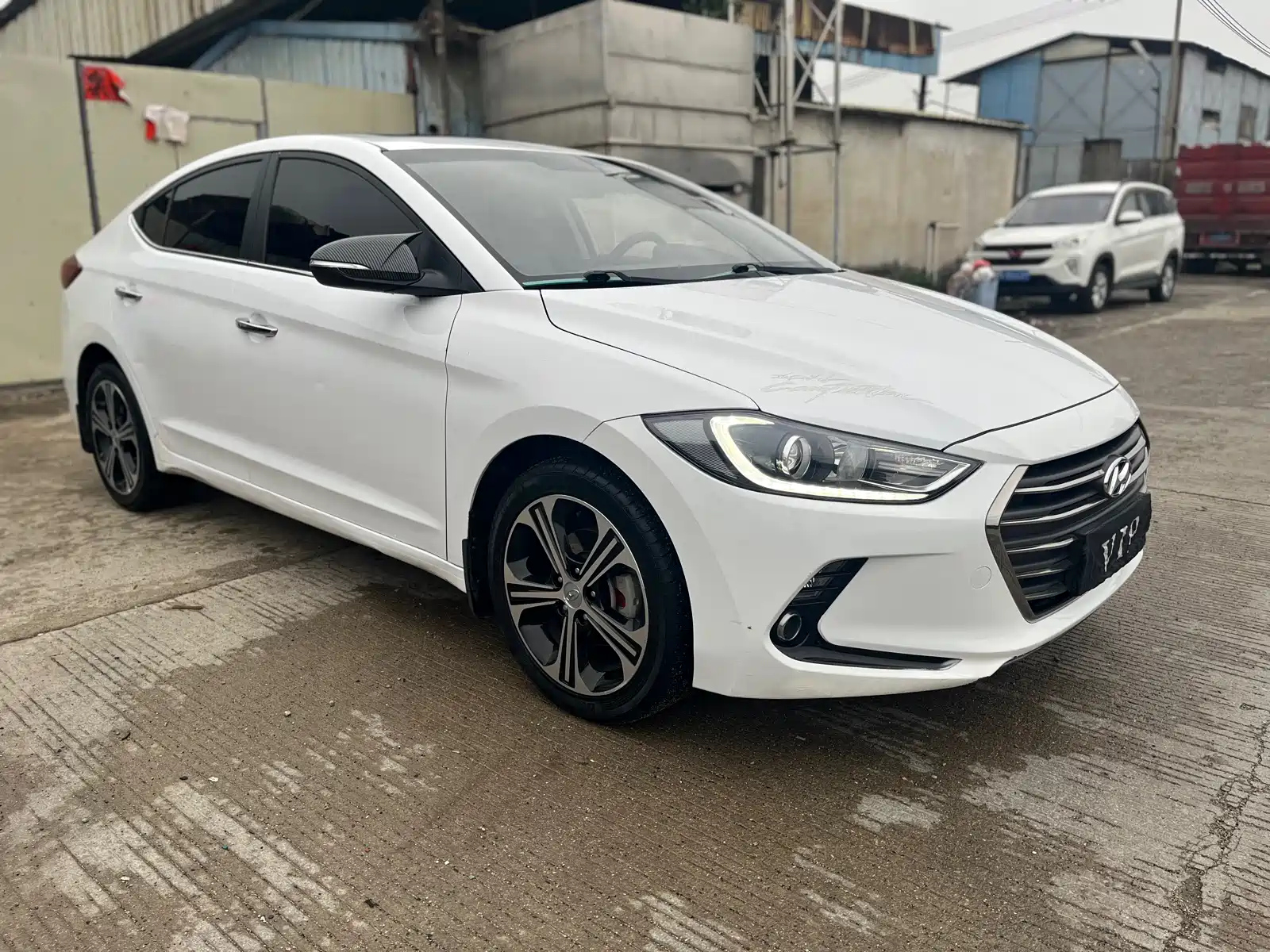 HYUNDAI ELANTRA 2018