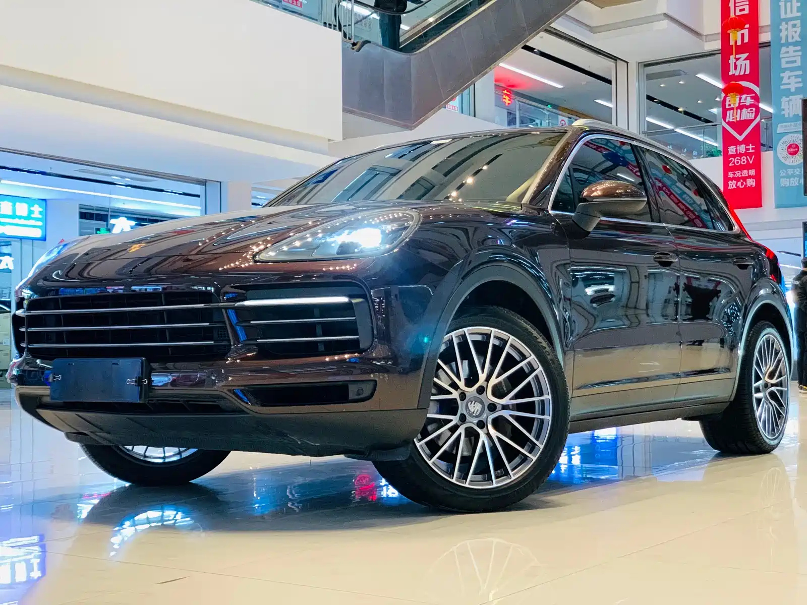 PORSCHE CAYENNE 2018