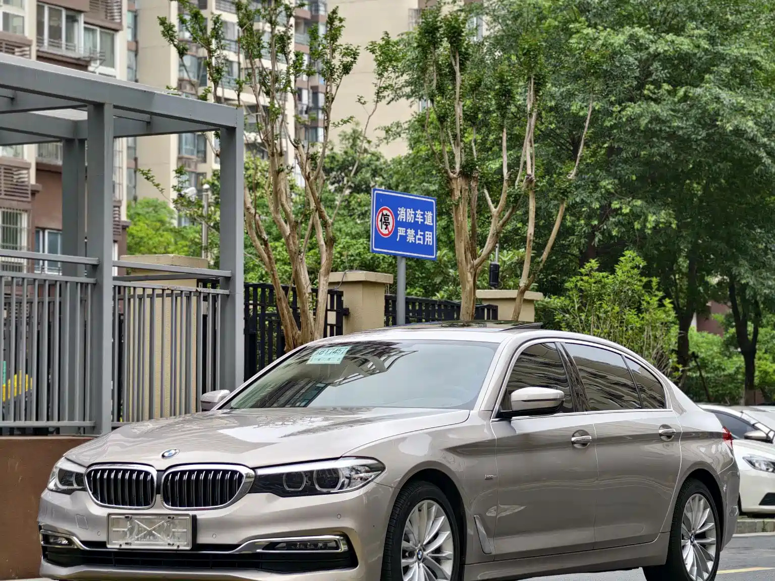 BMW 5-SERIES 2018