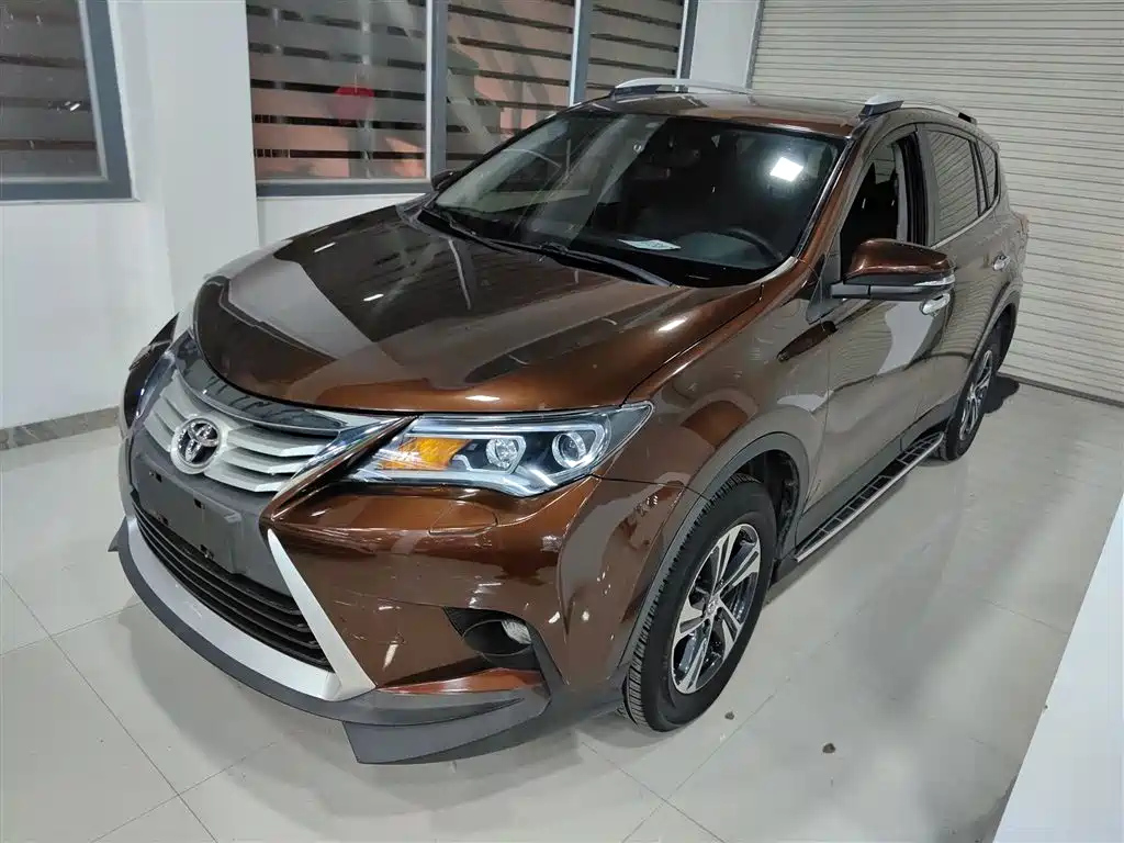 TOYOTA RAV4 RONGFANG 2015