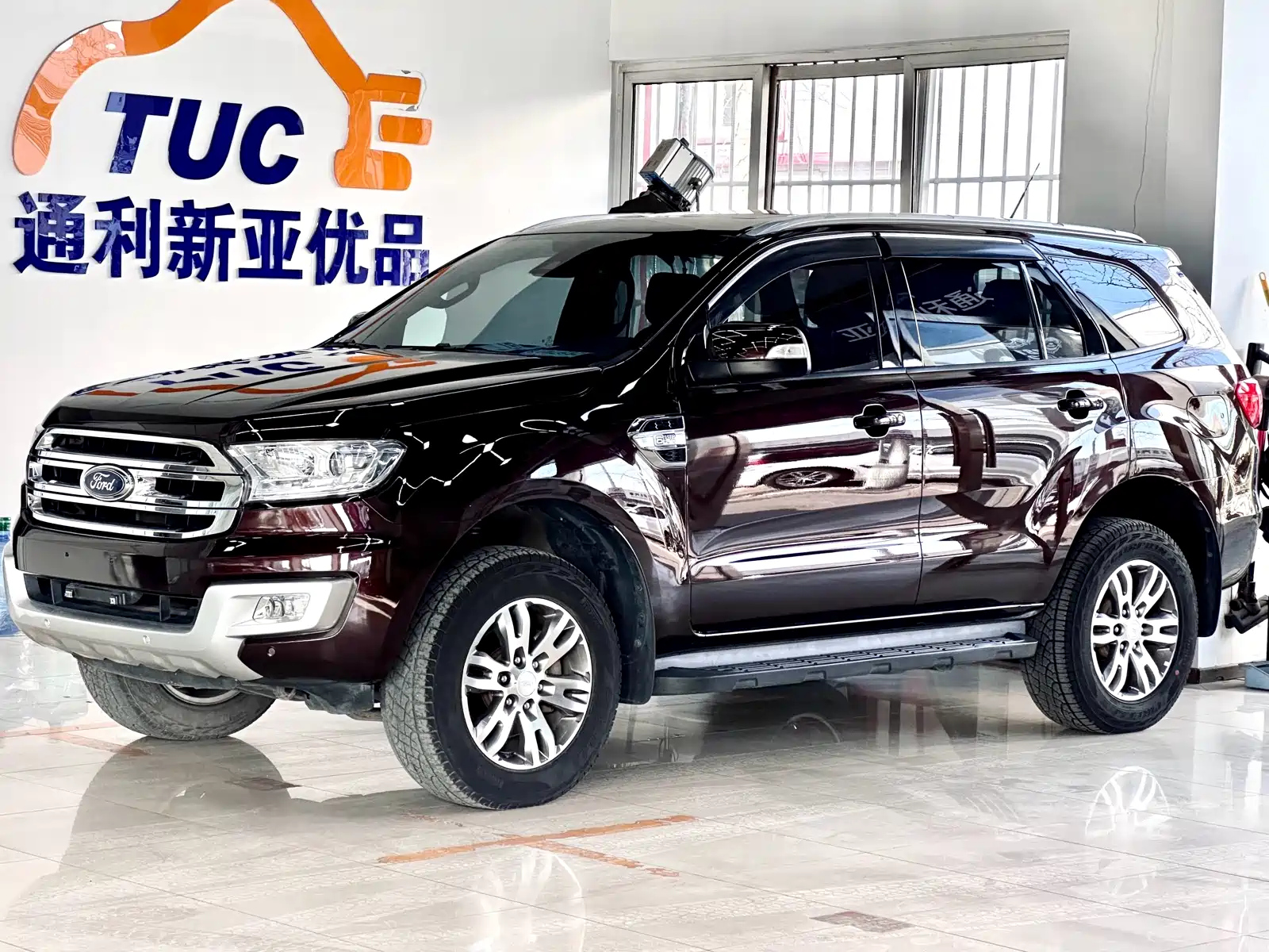 FORD EVEREST 2017