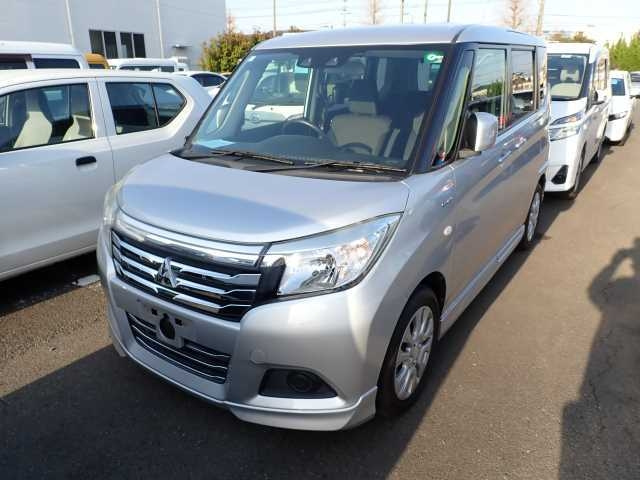 MITSUBISHI DELICA D2 2019