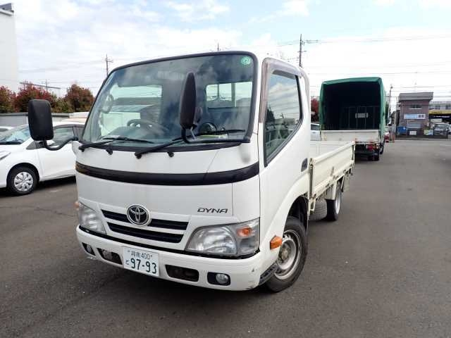 TOYOTA DYNA 2015
