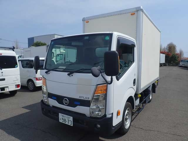 NISSAN ATLAS 2014
