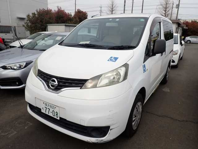 NISSAN NV200 2015