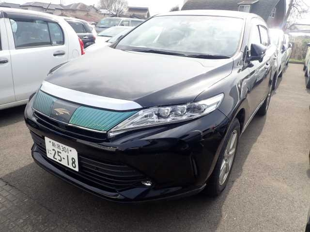 TOYOTA HARRIER 2018