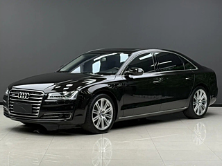 AUDI A8  2014