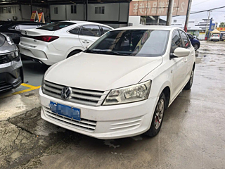 VOLKSWAGEN SANTANA 2015