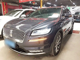 LINCOLN NAVIGATOR 2021