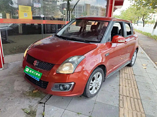 SUZUKI SWIFT  2013 YEAR 1.5L AUTOMATIC STANDARD EDITION 2013