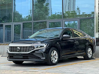 VOLKSWAGEN PASSAT 2022