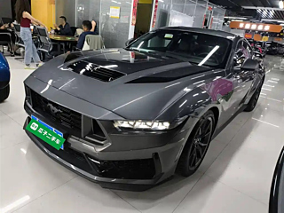FORD MUSTANG 2024