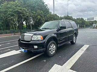 LINCOLN NAVIGATOR  2005 YEAR 5.4L 2005