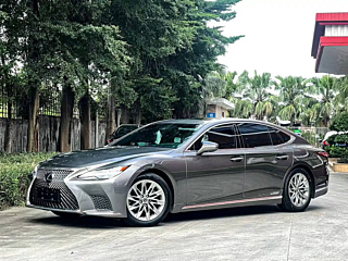 LEXUS LS  2021