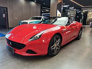 FERRARI CALIFORNIA T 2015