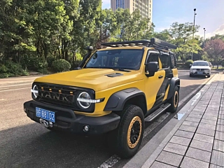 TANK 300 2022