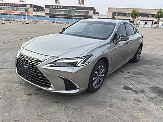 Заказать LEXUS ES