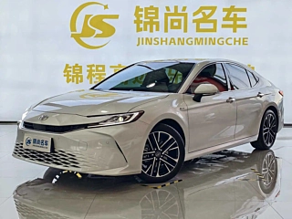 TOYOTA CAMRY  2024