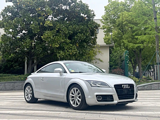AUDI TT  2011