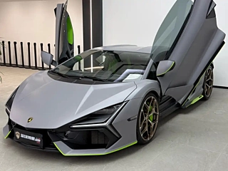 Заказать LAMBORGHINI REVUELTO