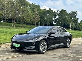 Заказать XPENG MOTORS MONA M03