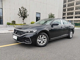 Заказать VOLKSWAGEN PASSAT NEW ENERGY