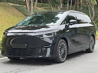 Заказать XPENG MOTORS X9