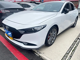 Заказать MAZDA 3 AXELA