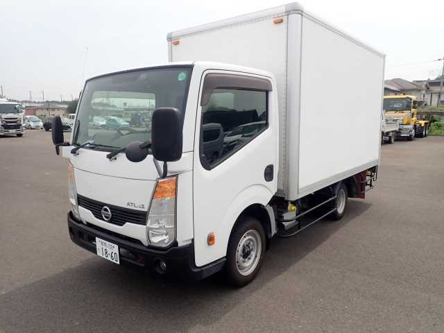NISSAN ATLAS 2016