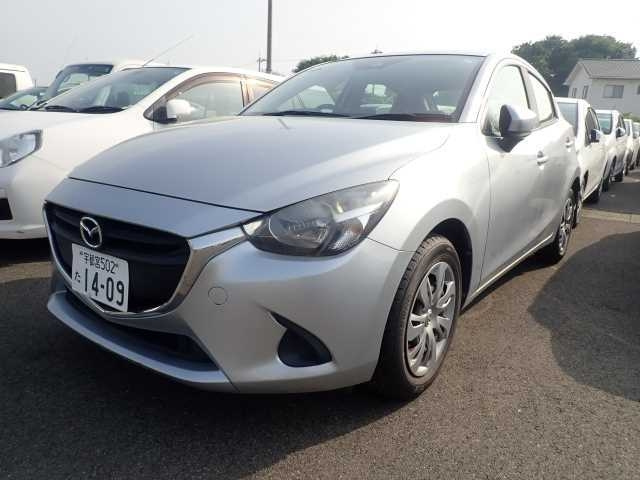 MAZDA DEMIO 2018