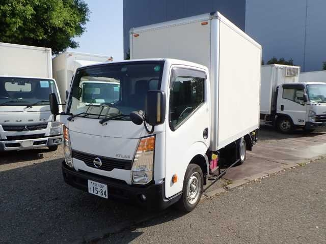 NISSAN ATLAS 2014