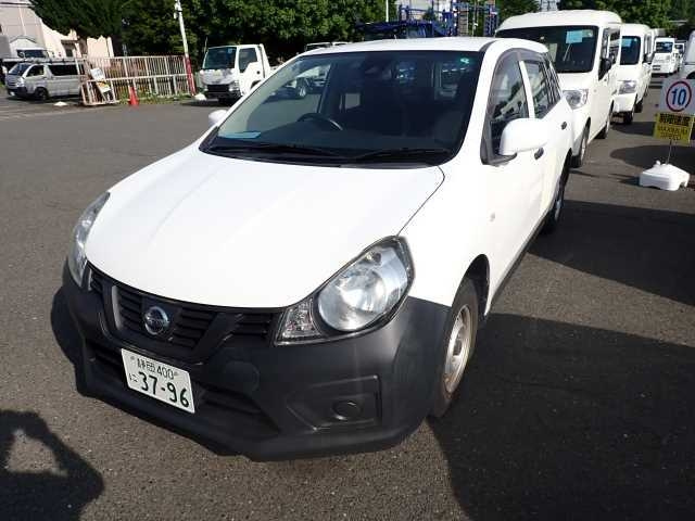 NISSAN AD