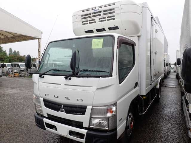 MITSUBISHI CANTER 2014