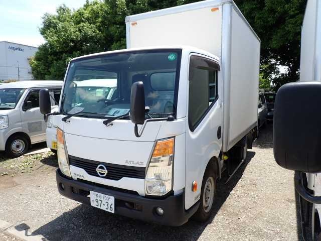 NISSAN ATLAS 2014