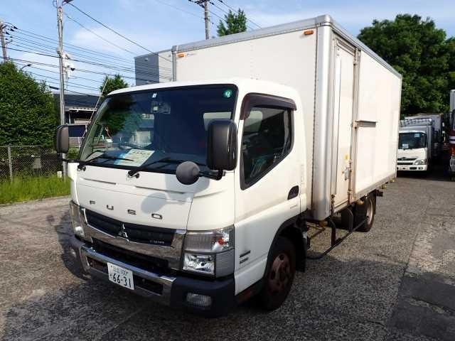 MITSUBISHI CANTER 2012