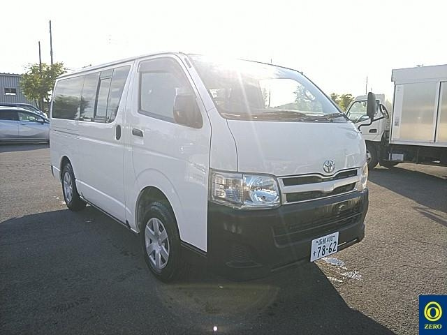 TOYOTA REGIUS ACE VAN