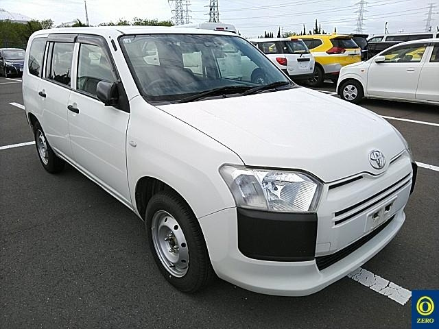 TOYOTA SUCCEED 2018