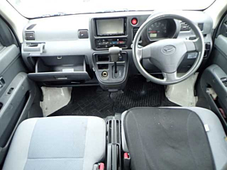DAIHATSU HIJET VAN 2013